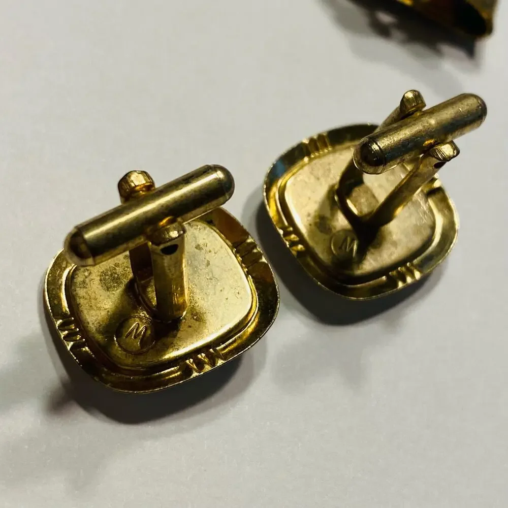 Vintage Mid Century Jewelry Set for Man Tie Bar Cufflinks Goldtone & Texture MOP
